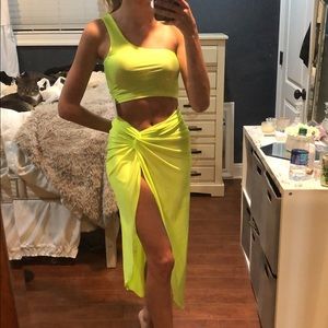 Kim Kardashian inspired set